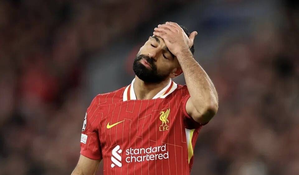 7分大翻盘！利物浦杀回欧冠区，内维尔一句话激怒全队？